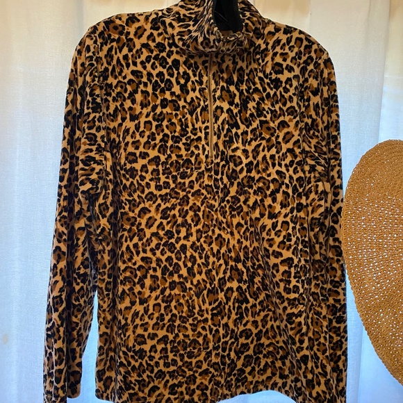 Zip front pullover - Picture 1 of 2